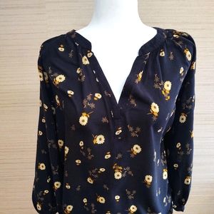 Velvet by Graham & Spencer blouse